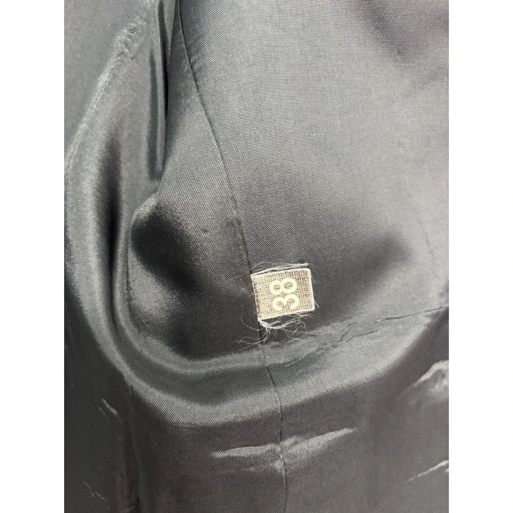 Haggar well shoulder